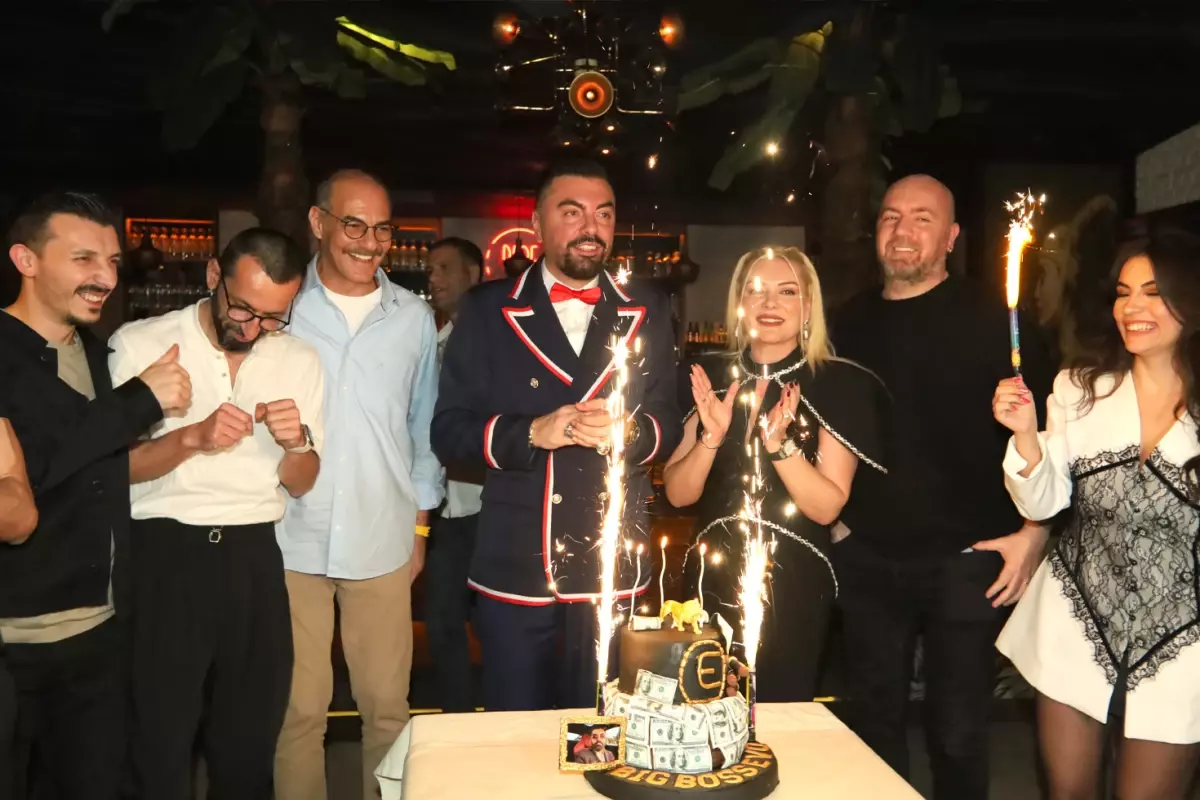 Evren Yaşlak\'ın yeni yaş heyecanına seçkin davetliler eşlik etti