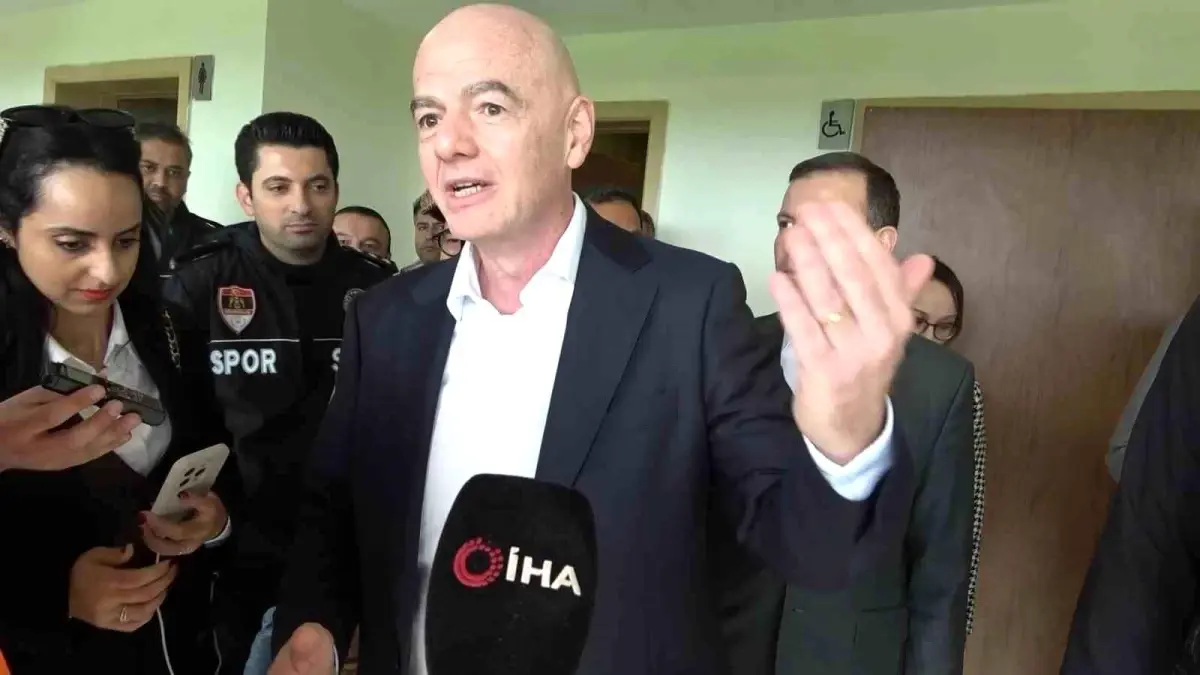 Infantino, İran Milli Takımı ile Antalya\'da Görüştü
