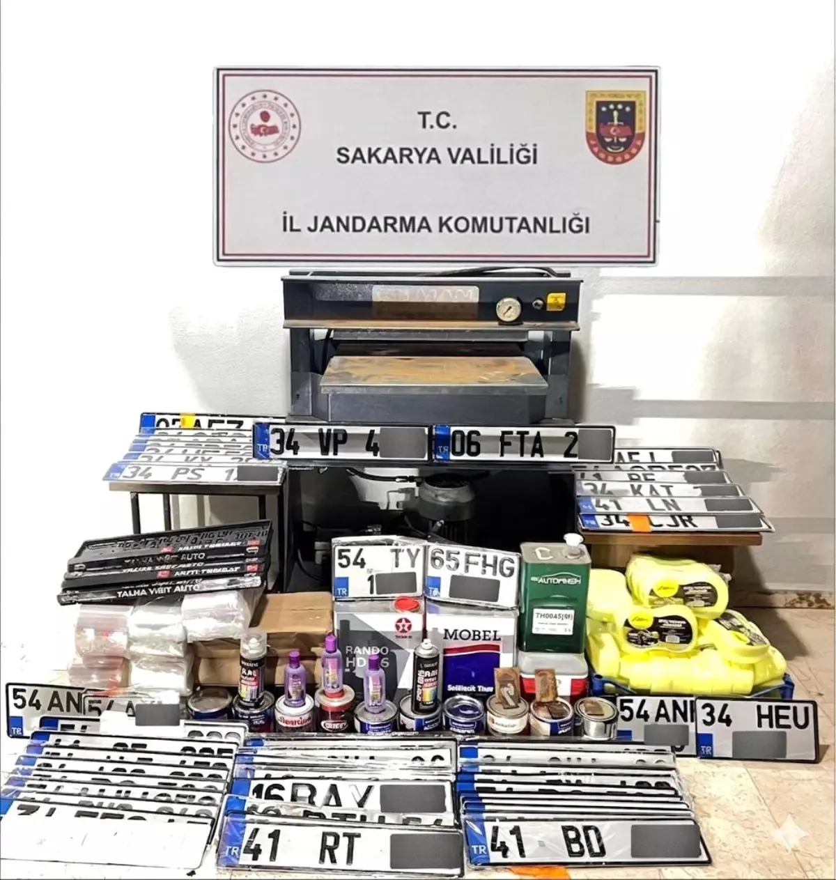 Sakarya\'da Sahte Plaka Operasyonu