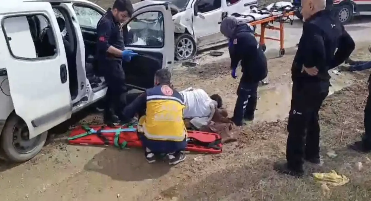 Darende\'de Kaza: 4 Yaralı