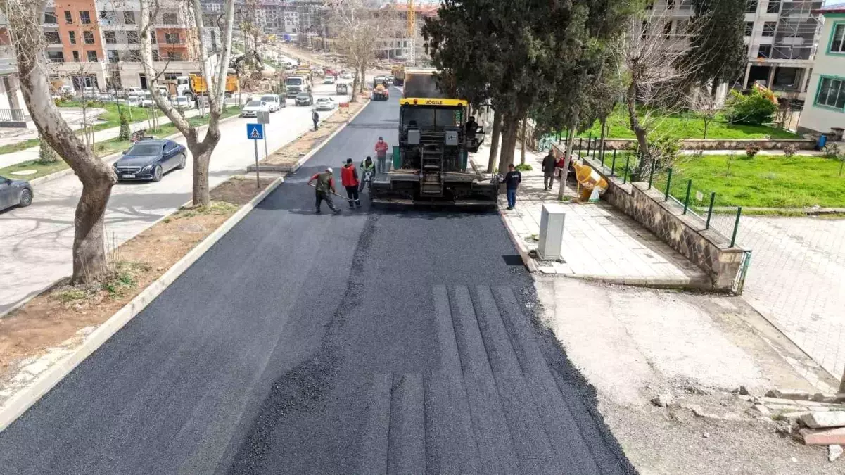 Kahramanmaraş\'ta asfalt çalışmaları