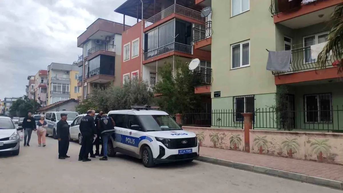 Antalya\'da kaybolan kişi evinde ölü bulundu
