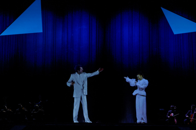 Türk Telekom’dan 5G ile gövde gösterisi! Müslüm Gürses’in hologramı sahneye taşındı