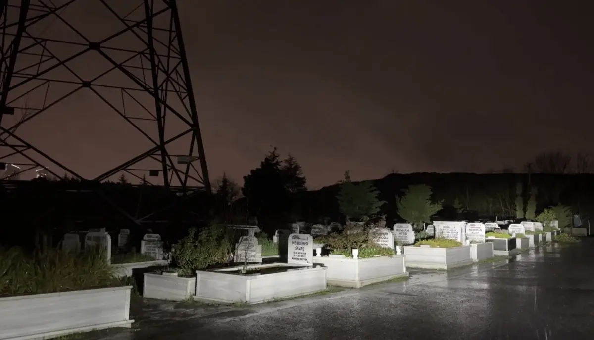 Sarıyer’de mezarlıktaki silahlı çatışma: Ölü sayısı 2\'ye yükseldi; sahte kimlik kullanmış