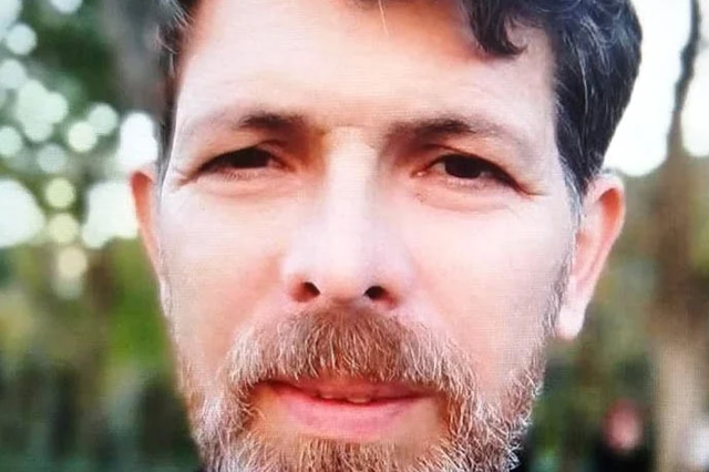 Tartıştığı babasını boğazını keserek öldürdü