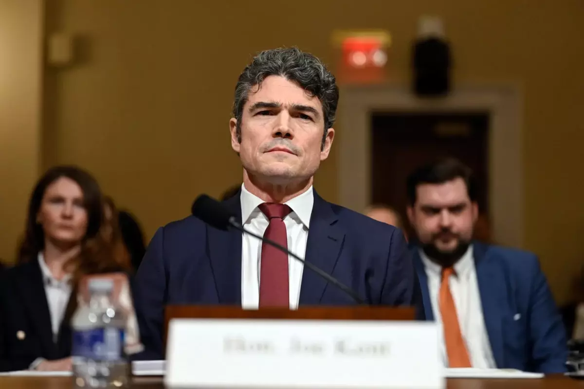 Trump\'ın eski sağ kolundan çarpıcı "El-Kaide" itirafı