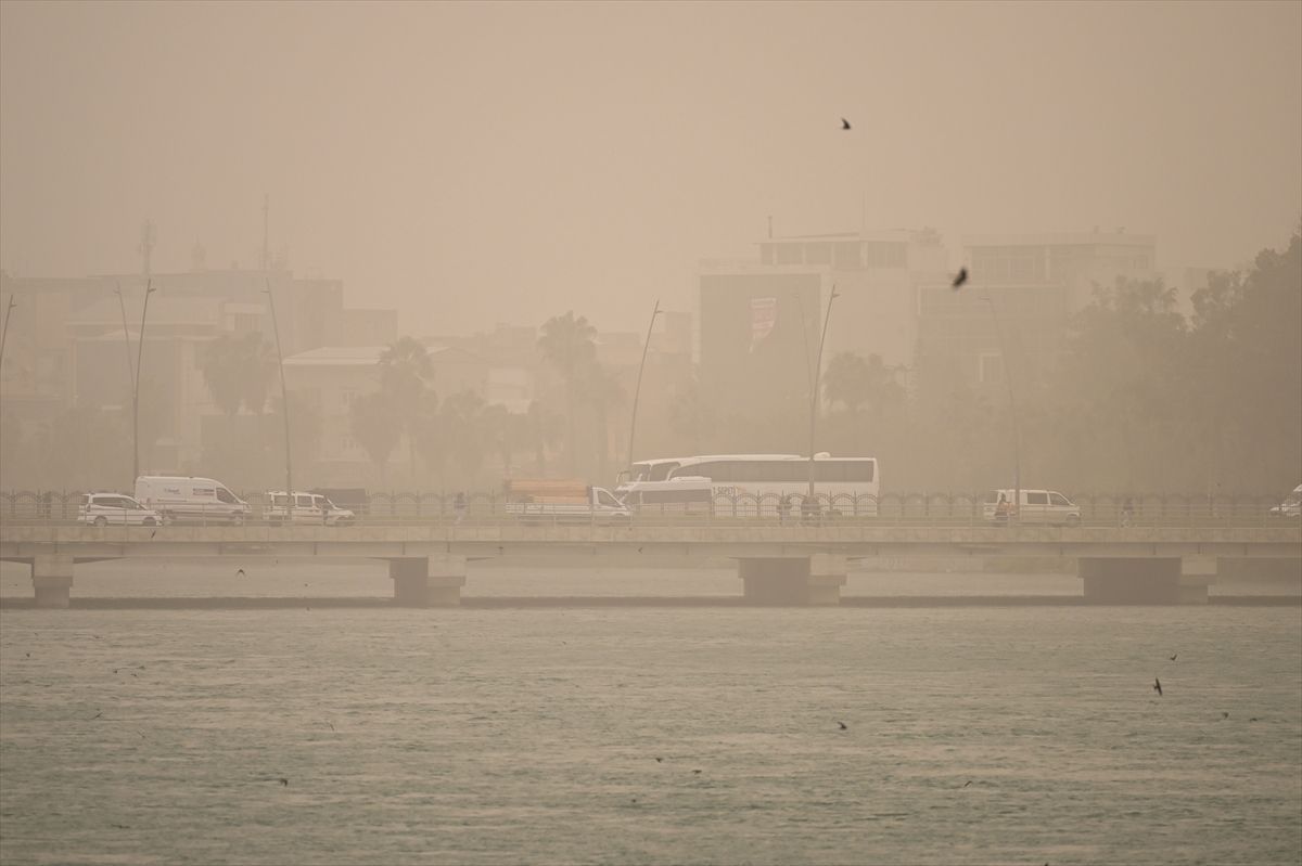 Toz Taşınımı Akdeniz\'i Etkiledi