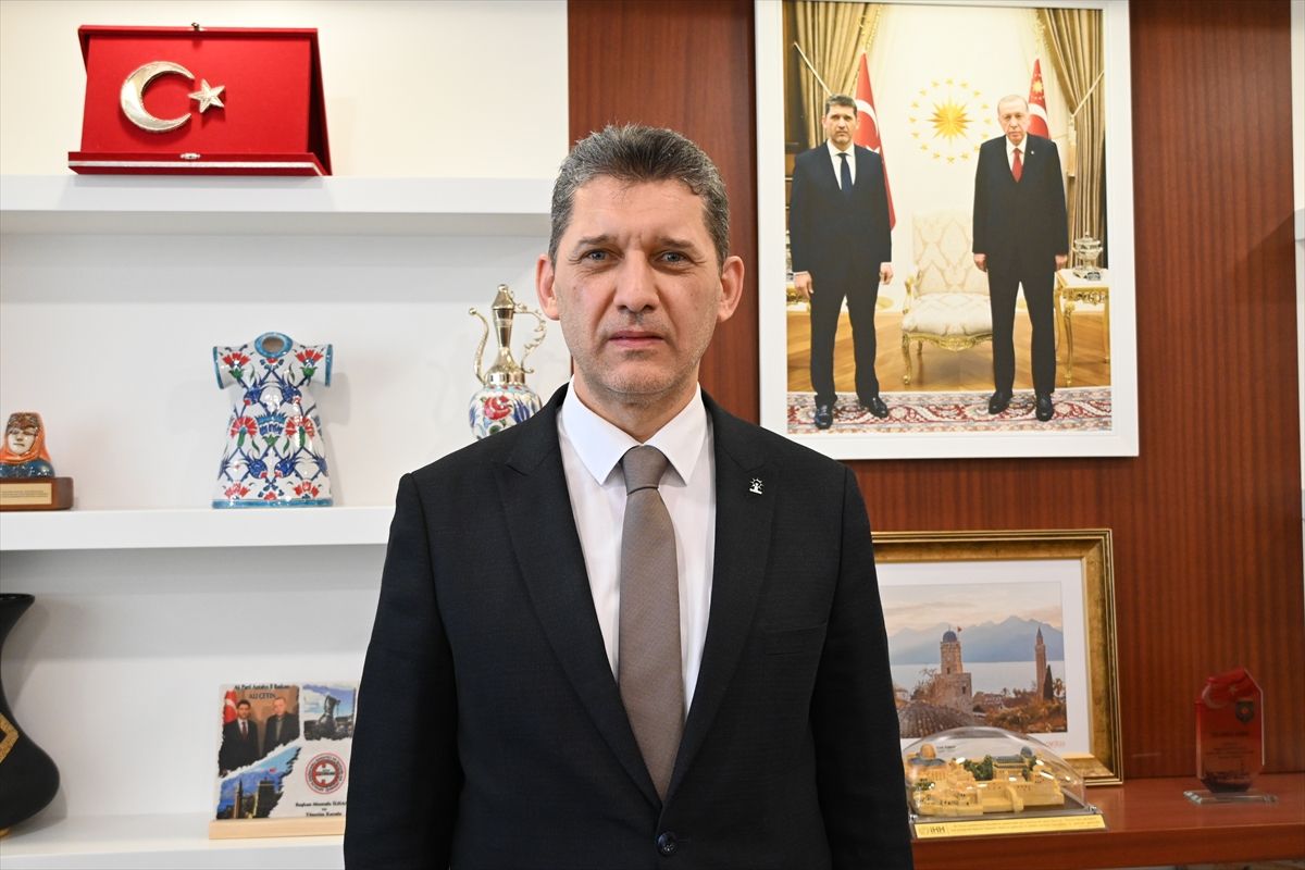 AK Parti Antalya\'da Strateji Toplantısı Düzenledi