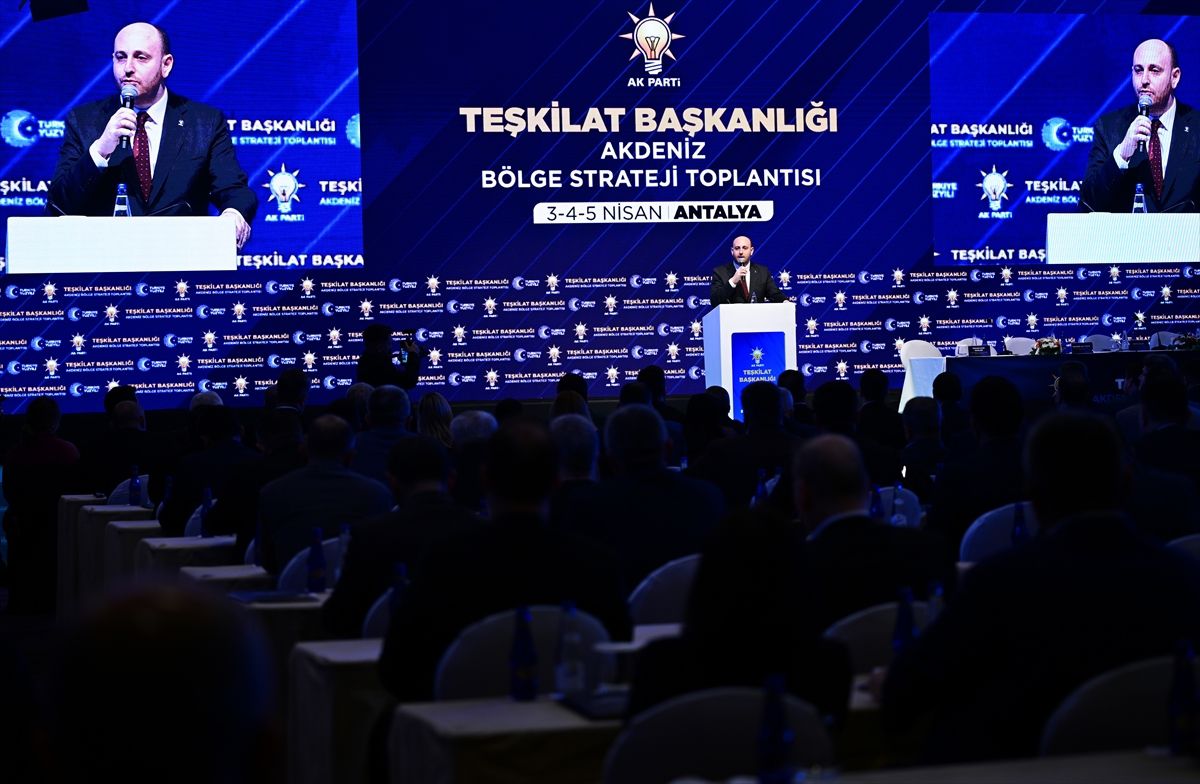 AK Parti Genel Başkan Yardımcısı Büyükgümüş, Akdeniz Bölge Strateji Toplantısı\'nda konuştu Açıklaması