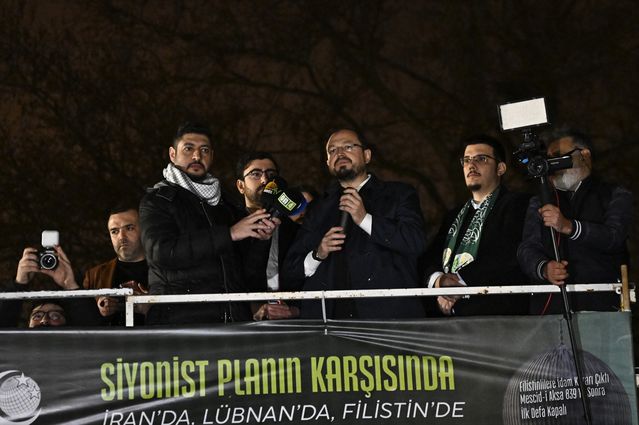 AGD, ABD ve İsrail’e Protesto Gösterisi Düzenledi