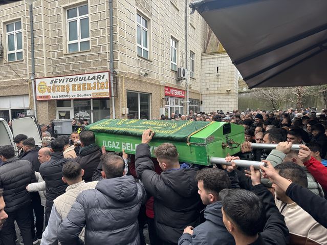 Trafik Kazasında Ölen Öğrencilerin Cenazeleri Defnedildi