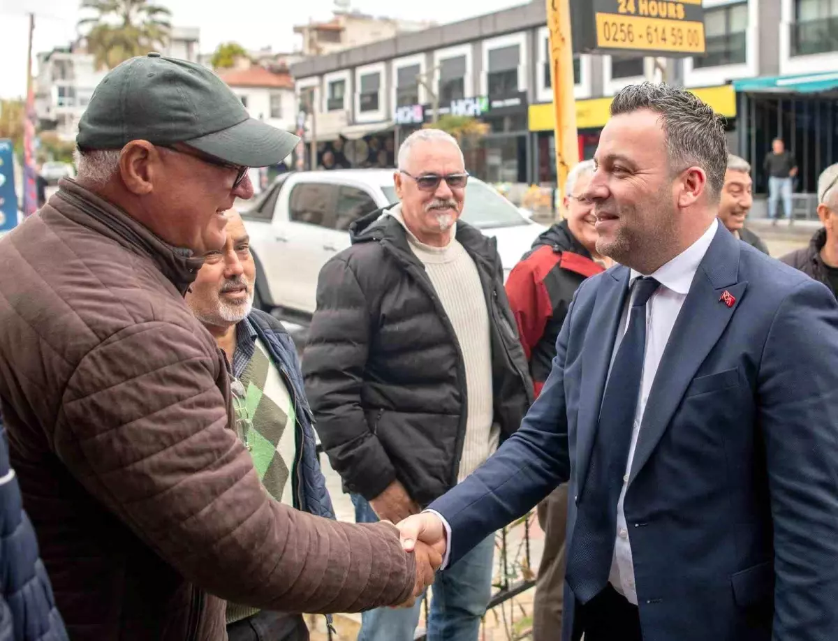 Başkan Vekili Demirtaş, taksici esnafı ile görüştü