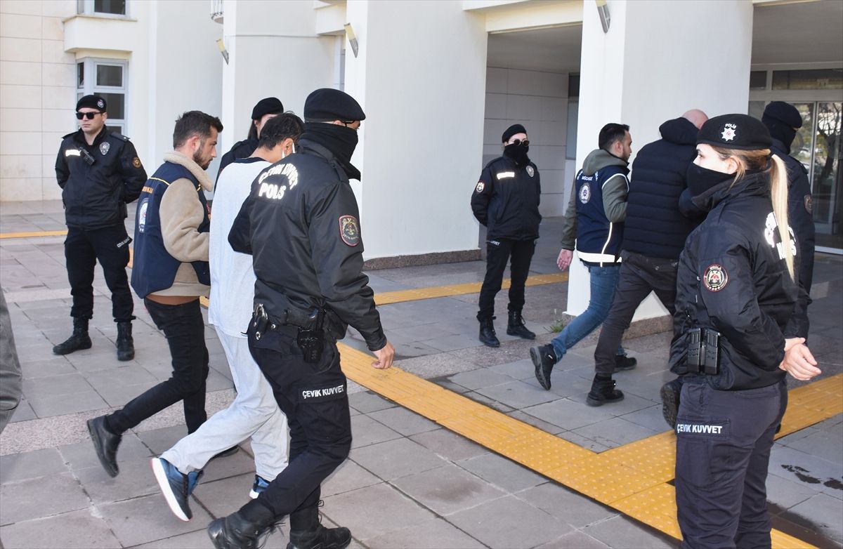 Bodrum\'da Bot Faciası: 16 Zanlı Adliyeye Sevk Edildi