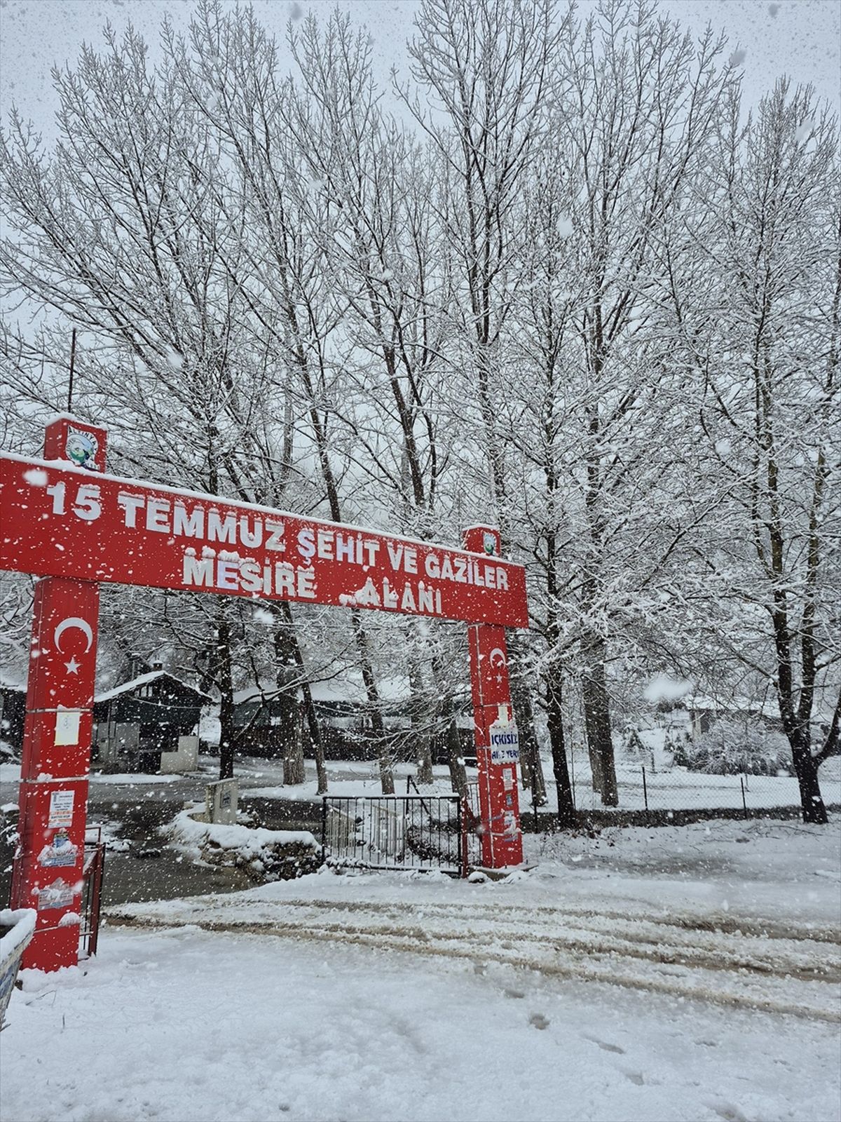 Altınyayla\'da Kar Yağışı Etkili Oldu