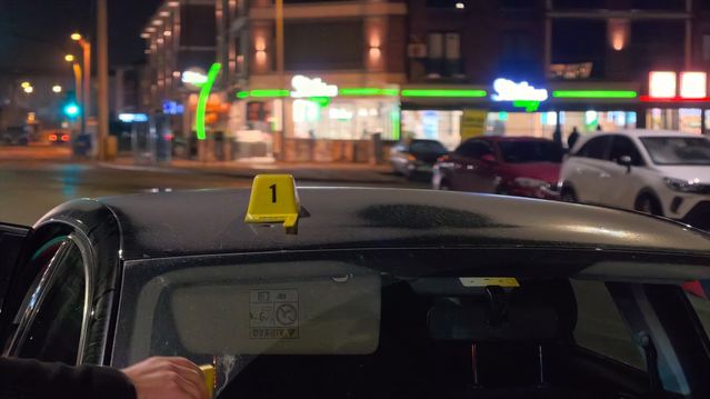 İnegöl’de Araca Yorgun Mermi Isabet Etti