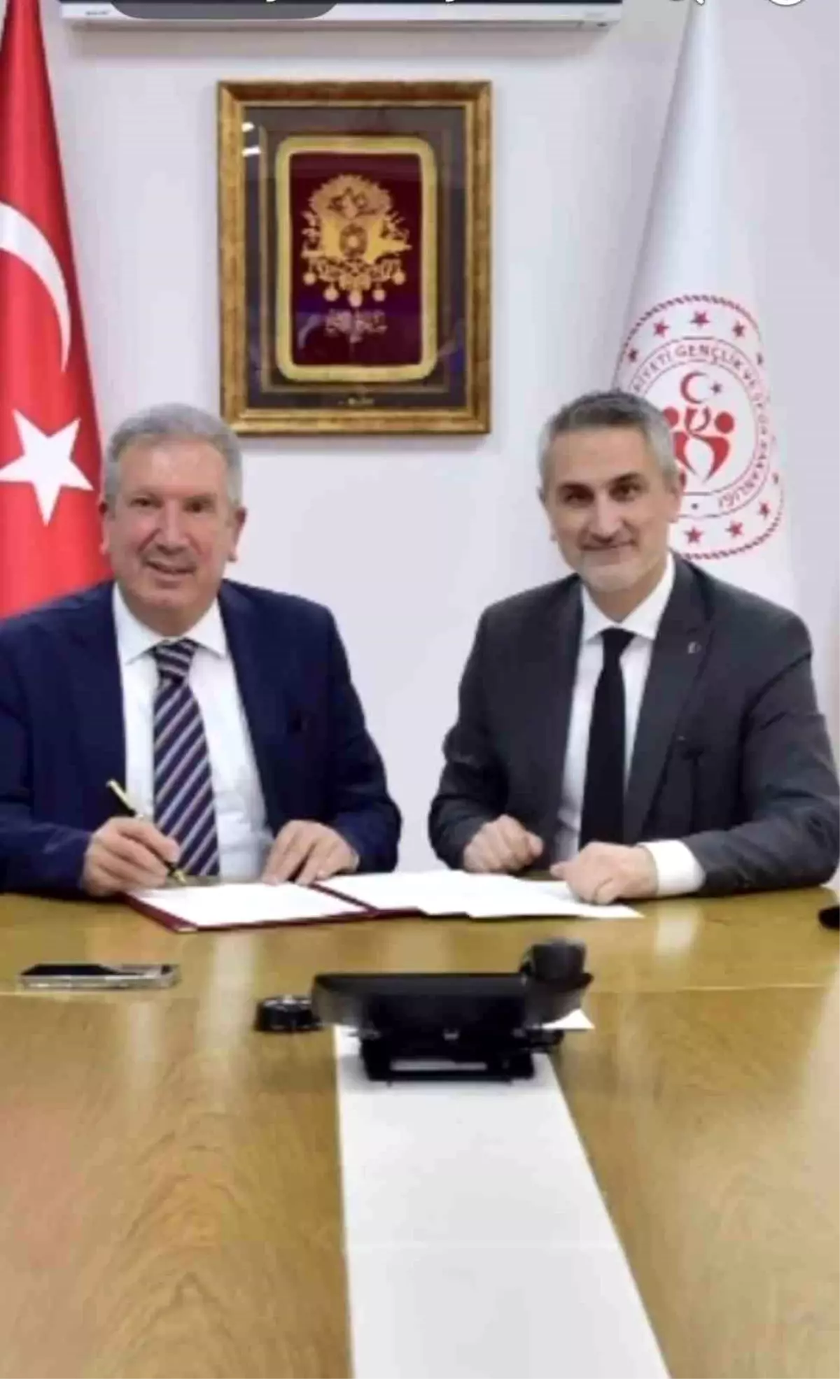 Çüngüş\'e olimpik yüzme havuzu yapılacak