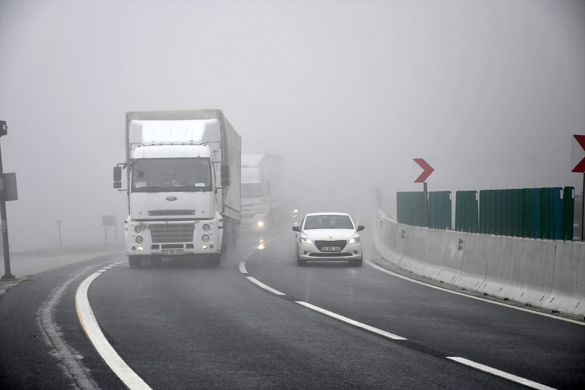 Bolu Dağı\'nda Sis Uyarısı