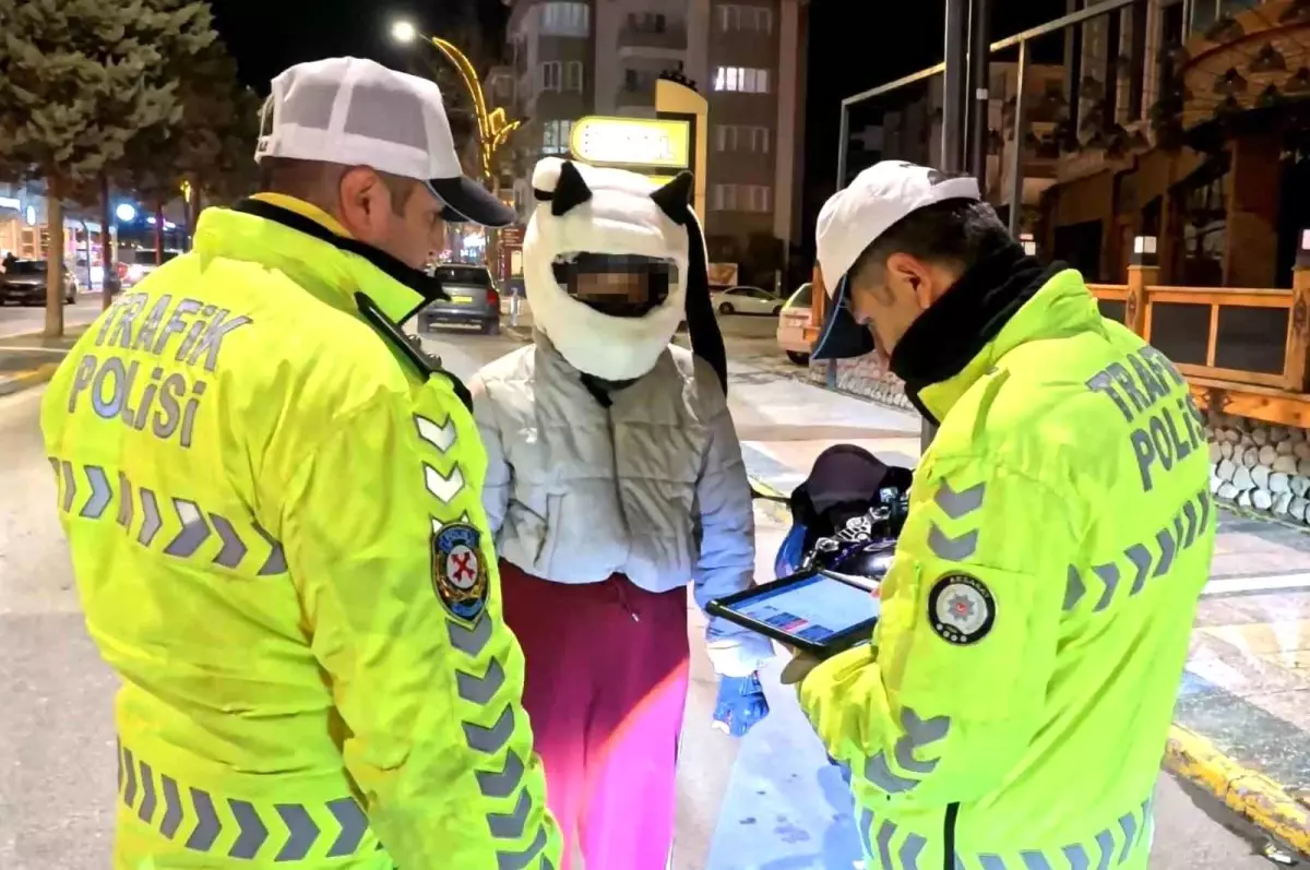 Yetersiz Ehliyetle Motosiklet Kullanan Sürücüye Ceza