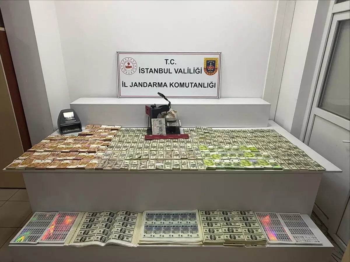 Esenler\'de Sahte Para Operasyonu
