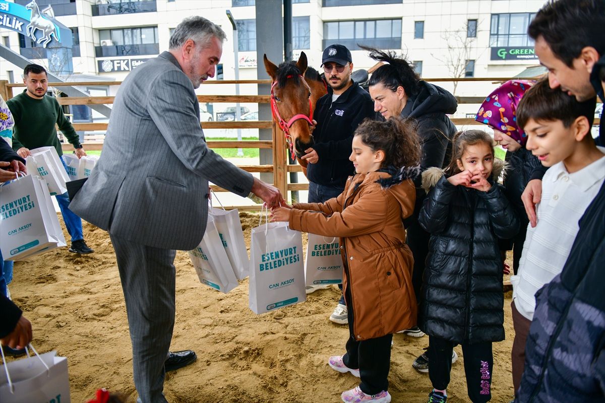 Esenyurt\'ta Otizm Farkındalığı Etkinliği