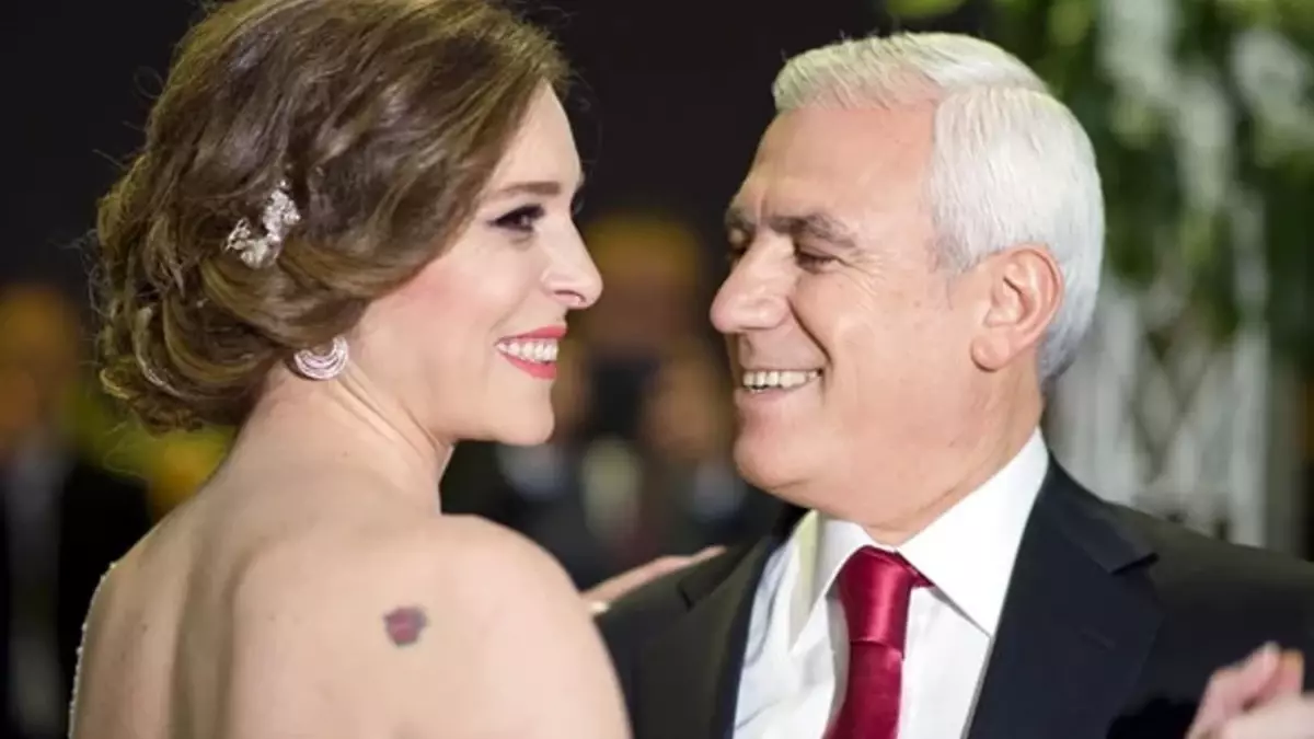 Gözaltına alınan Mustafa Bozbey\'in belediye çalışanıyla evlendiği ortaya çıktı