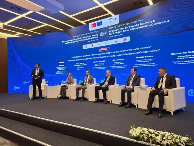 Hatay’da deprem sonrası ekonomik toparlanma paneli düzenlendi