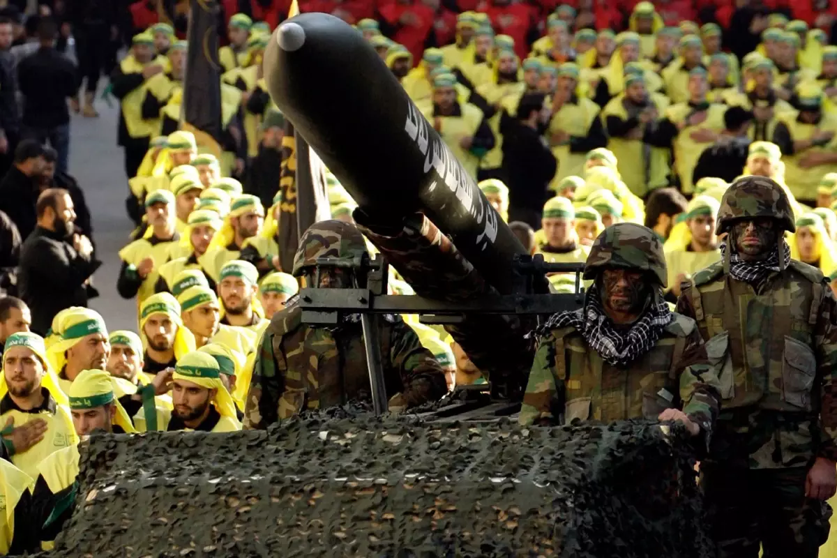 Hizbullah\'tan tarihte bir ilk! İsrail ordusuna 93 saldırı düzenlediler