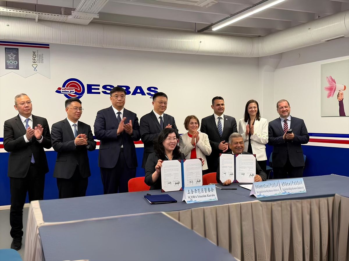 İzmir\'den Asya-Avrupa Ticaretine Yeni Adım