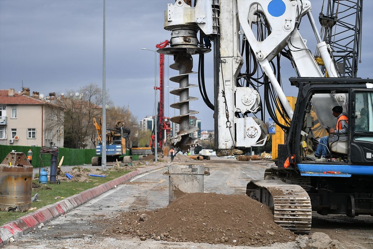 Kayseri\'de Kartal Kavşağı Projesi Devam Ediyor