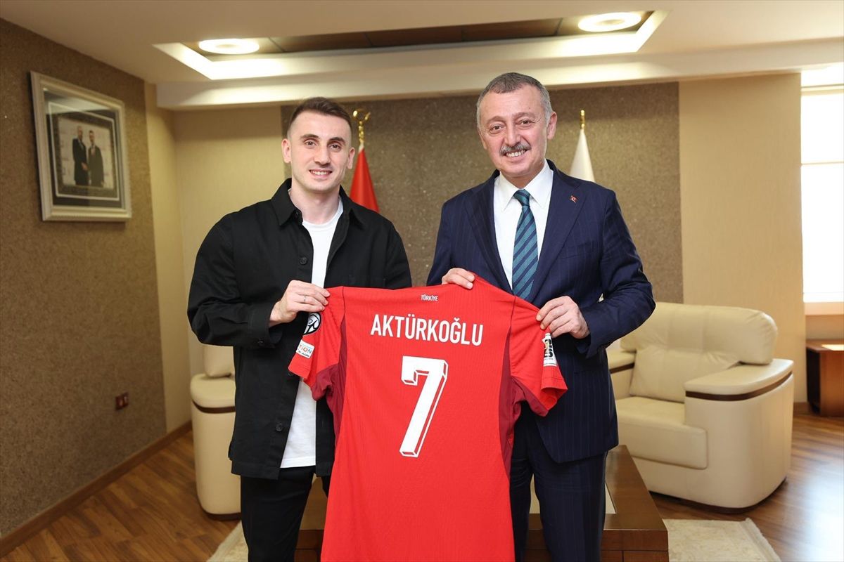 Kerem Aktürkoğlu, Başkan Büyükakın ile Buluştu