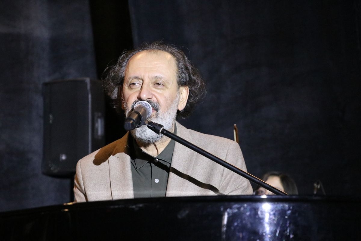 Kilis\'te \'Kim Var\' Sanat Etkinliği Düzenlendi