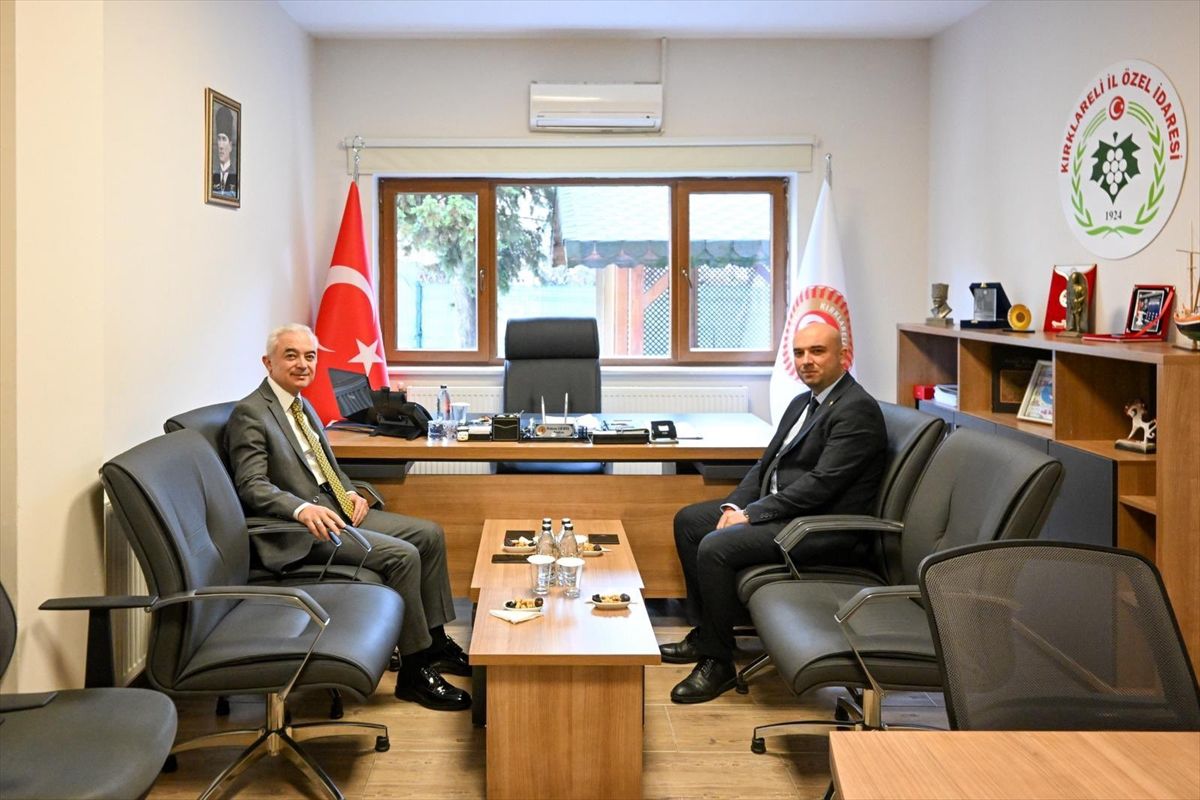 Kırklareli\'nde Otizm Farkındalığı Sergisi