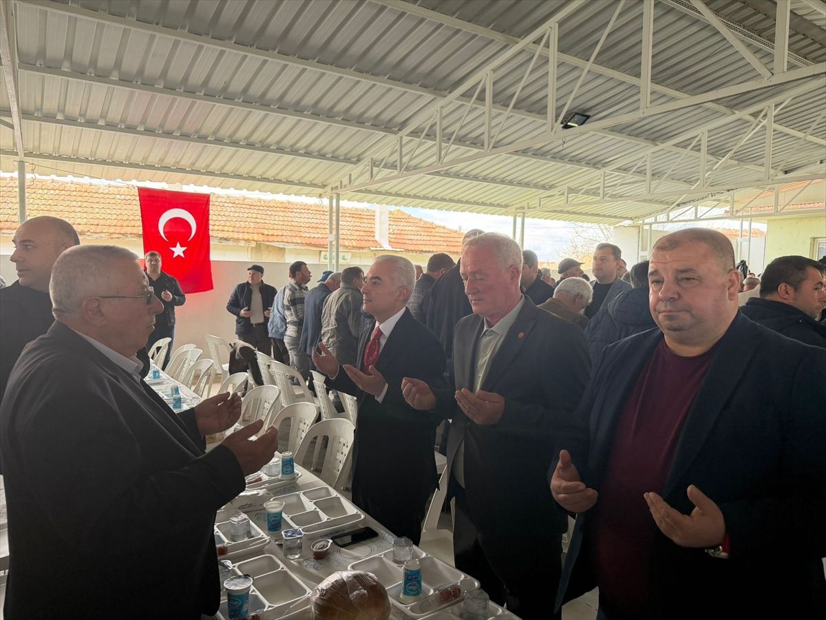 Vali Turan Yağmur ve Şükür Duasına Katıldı