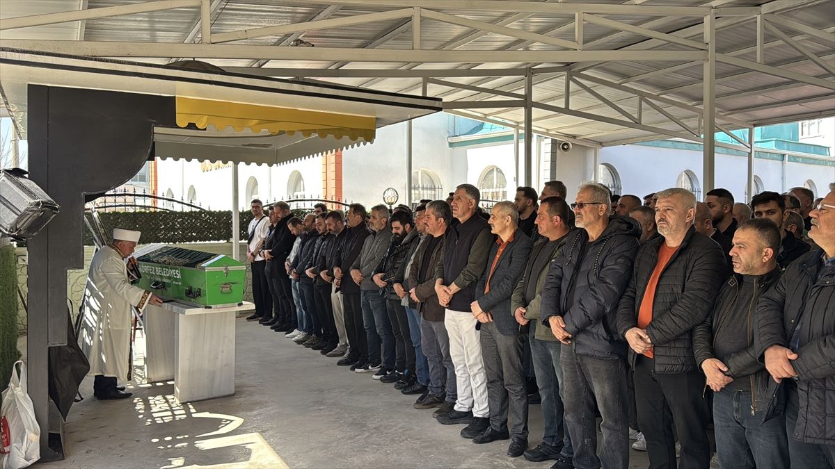 Dilovası\'nda İş Kazası: Üç İşçi Hayatını Kaybetti