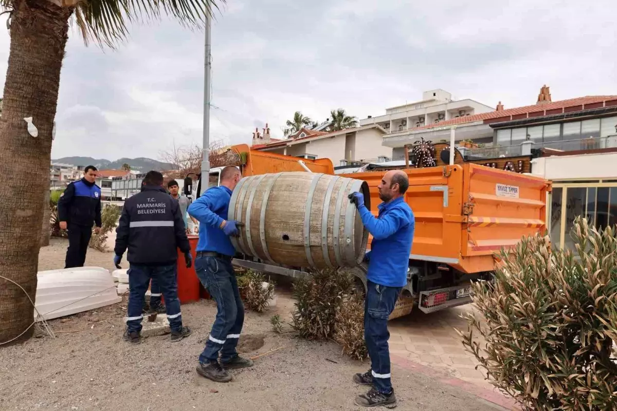 Marmaris Uzunyalı yaza hazırlanıyor