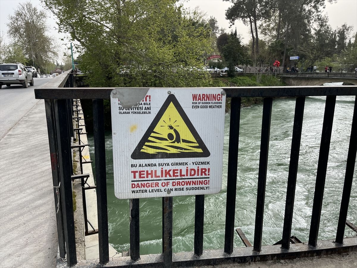 Tarsus\'ta Genç Kayboldu