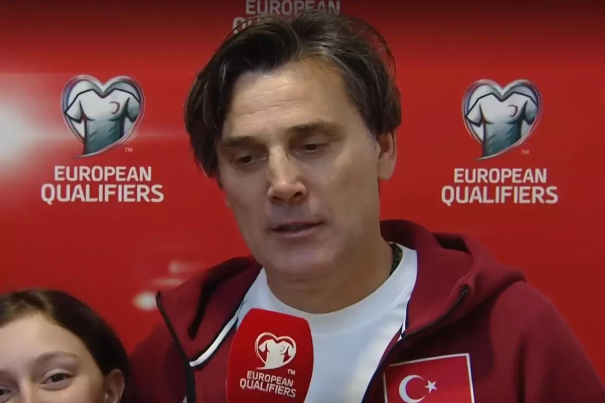 Mutluluğun zirvesinde olan Montella, kötü haberi canlı yayında aldı