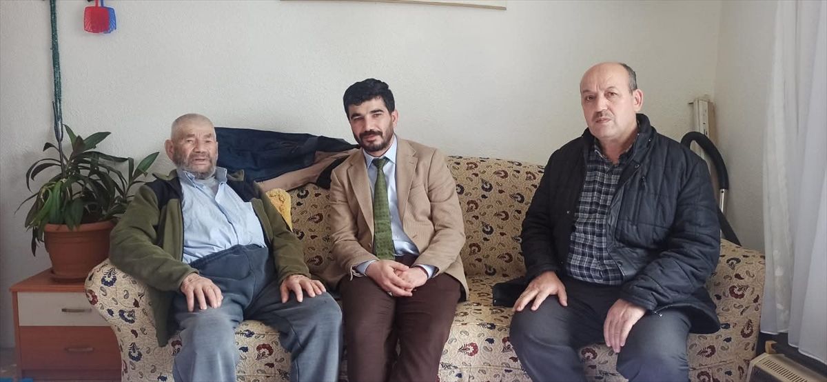 Müftü Aydın\'dan Yaşlılara Moral Ziyareti