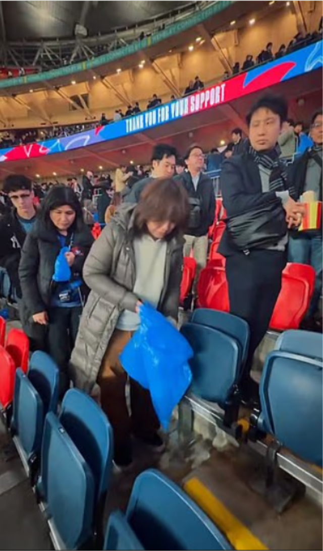 Önce maçı, sonra kalpleri kazandılar: Japonlardan centilmenlik dersi!