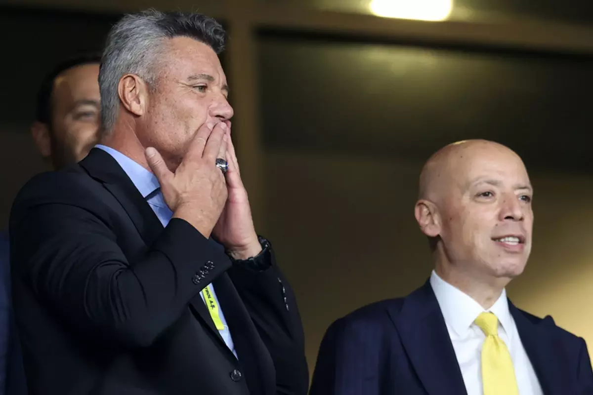 Sadettin Saran, \'\'Kapattık\'\' deyip radikal icraatini duyurdu