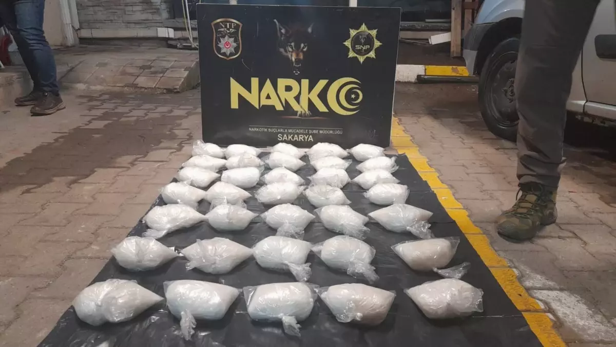 Sakarya\'da Uyuşturucu Operasyonu