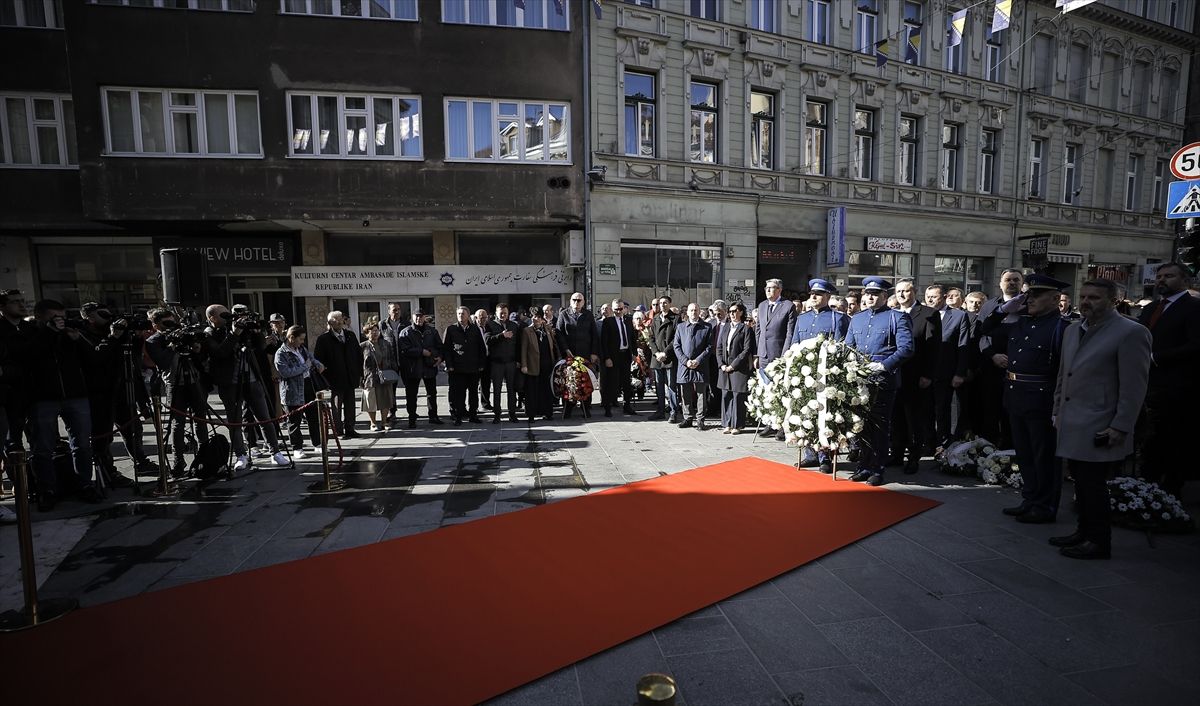Saraybosna\'nın savunmasında hayatını kaybedenler için törenler düzenlendi