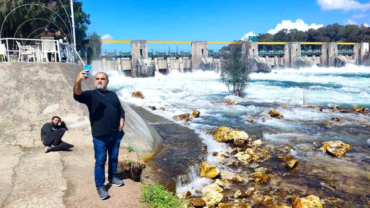 Seyhan Barajı\'nda Taşkın Önlemi