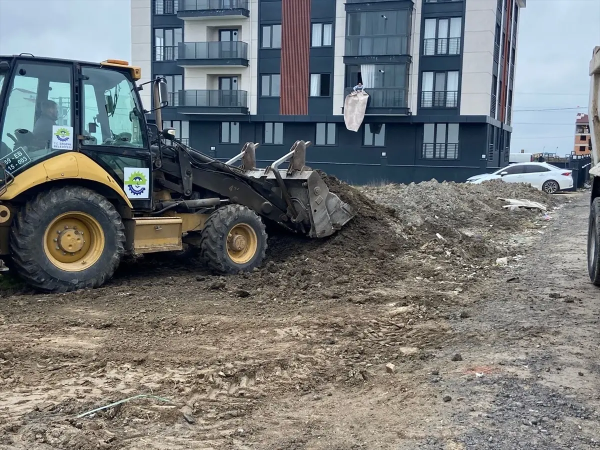 Ergene\'de Yol Bakım Çalışmaları Devam Ediyor