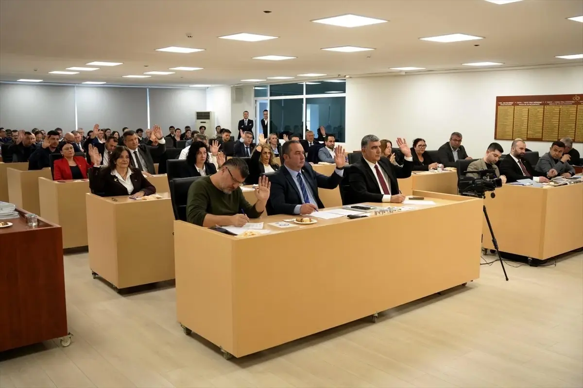 Çorlu\'da Öğrenciler Belediyesi Ziyaret Etti