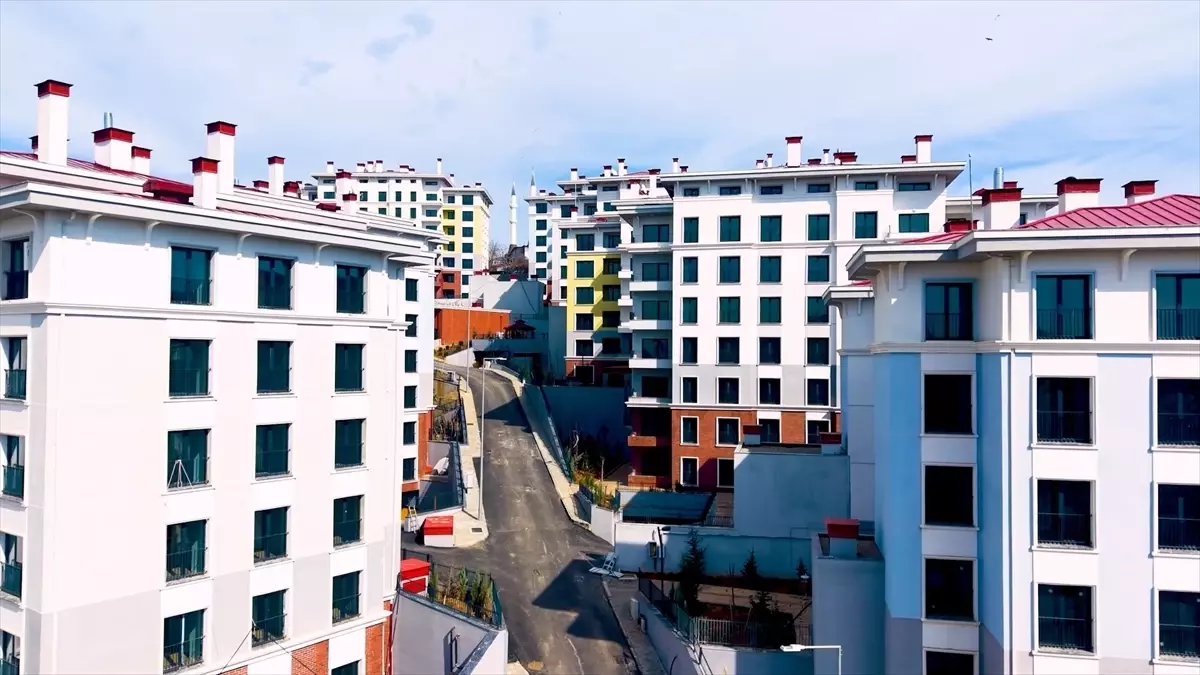 Ümraniye\'de yapımı tamamlanan konut ve işyerlerinin kura çekimi yarın yapılacak