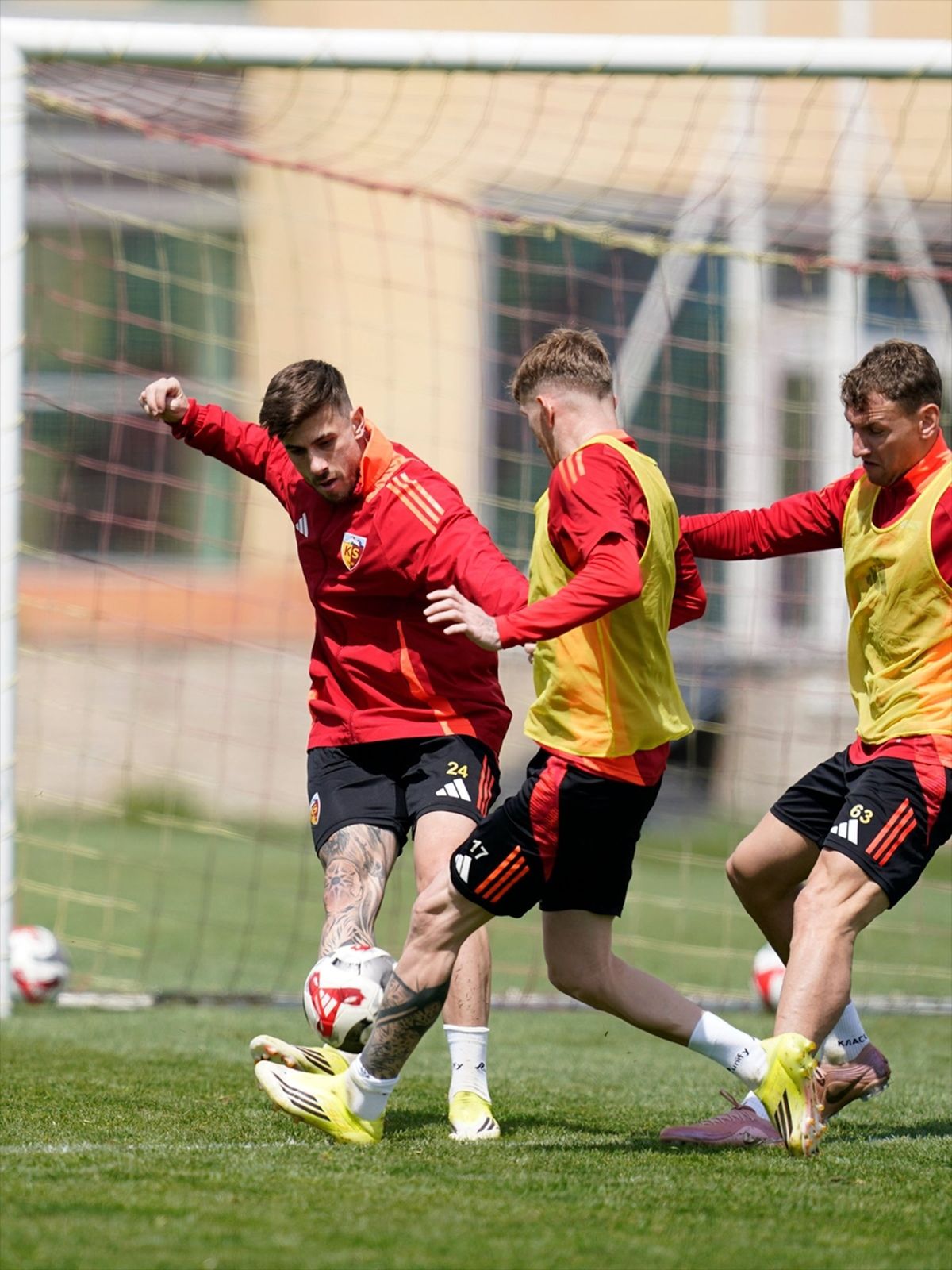 Kayserispor, Fenerbahçe Maçına Hazırlanıyor