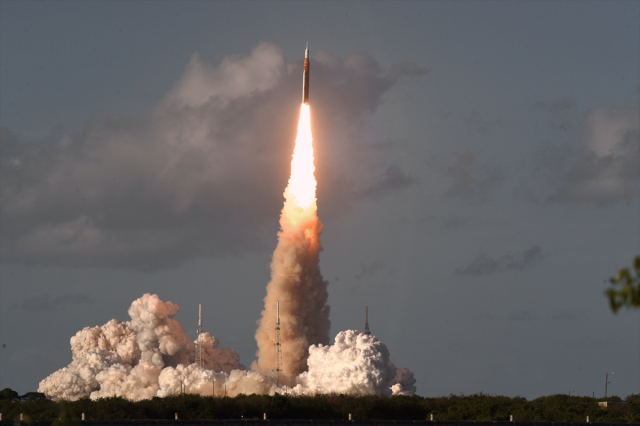 Artemis II, 54 yıl sonra insanları tekrar Ay'a gönderdi! İşte o anlar