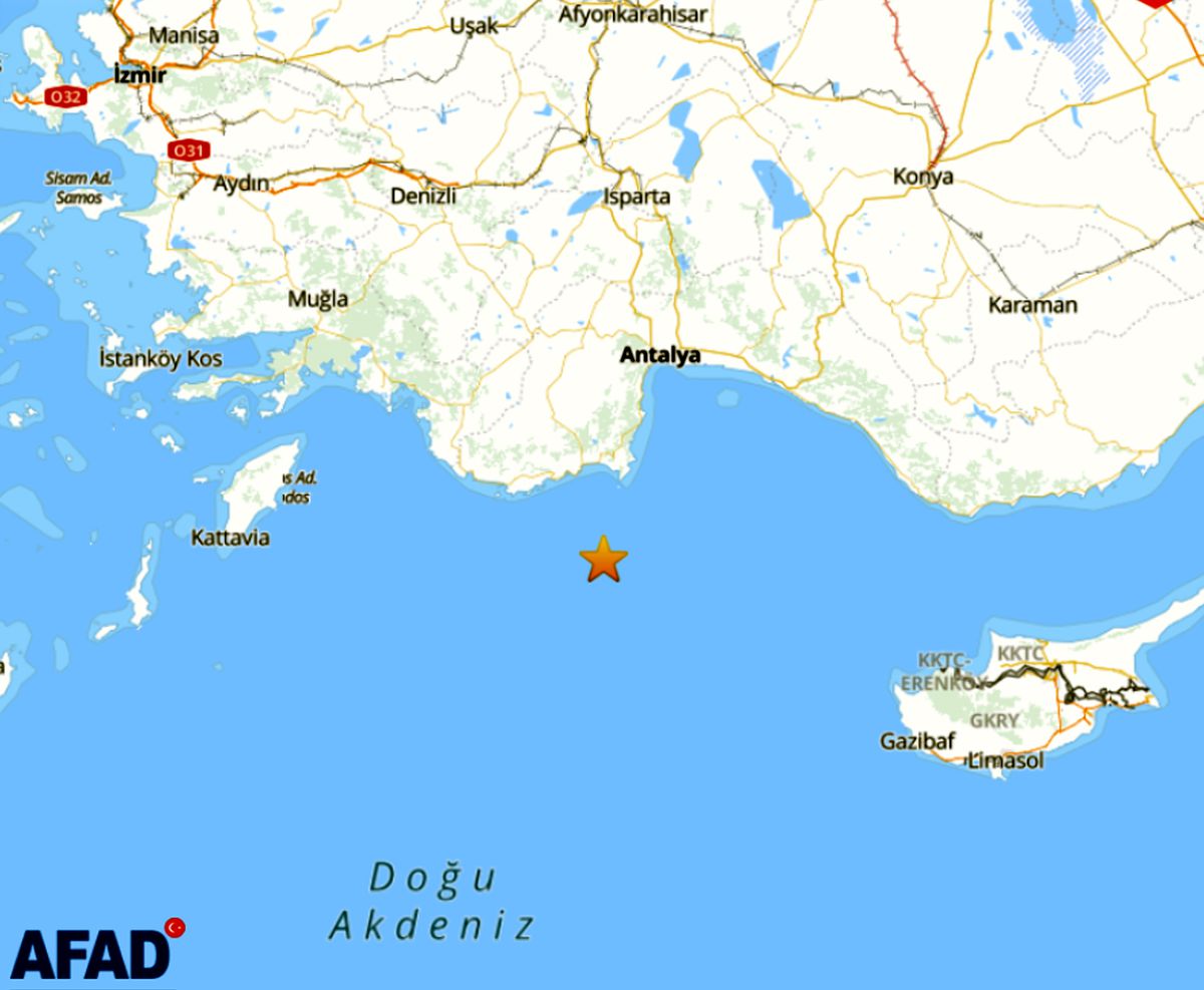 Akdeniz\'de 4,2 Büyüklüğünde Deprem