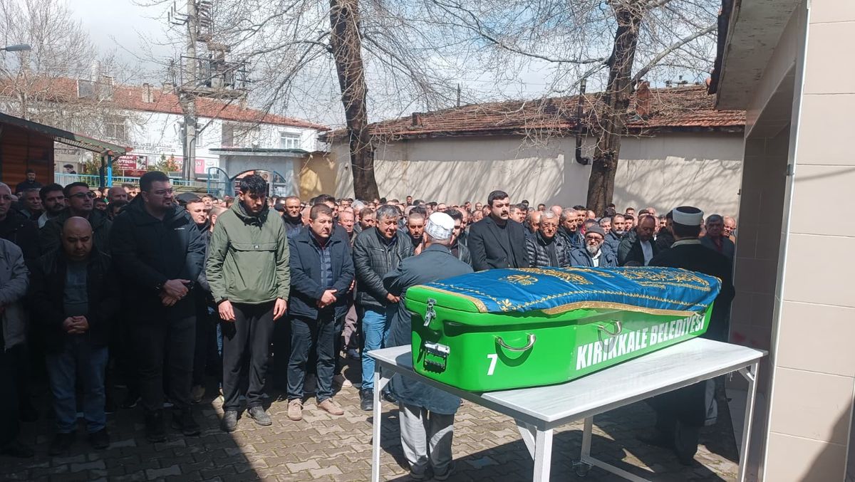 Kardeşler Babalarını Öldürdü